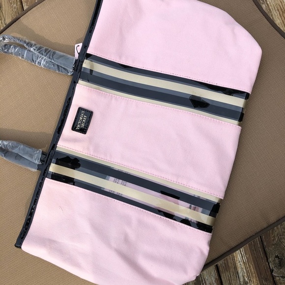 VS XL Pink Tote Patent Trim Matching Accessory Bag - Picture 1 of 13
